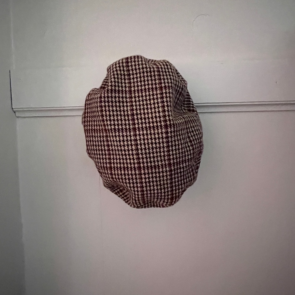 Hat - Picture 3 of 3